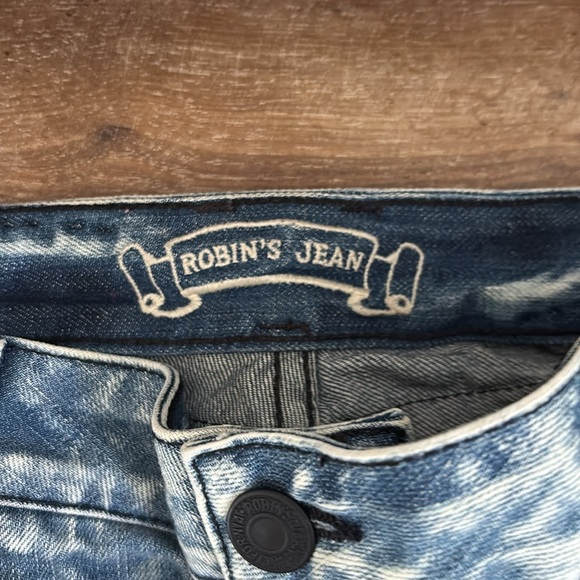Robin’s Jean - Picture 3 of 15